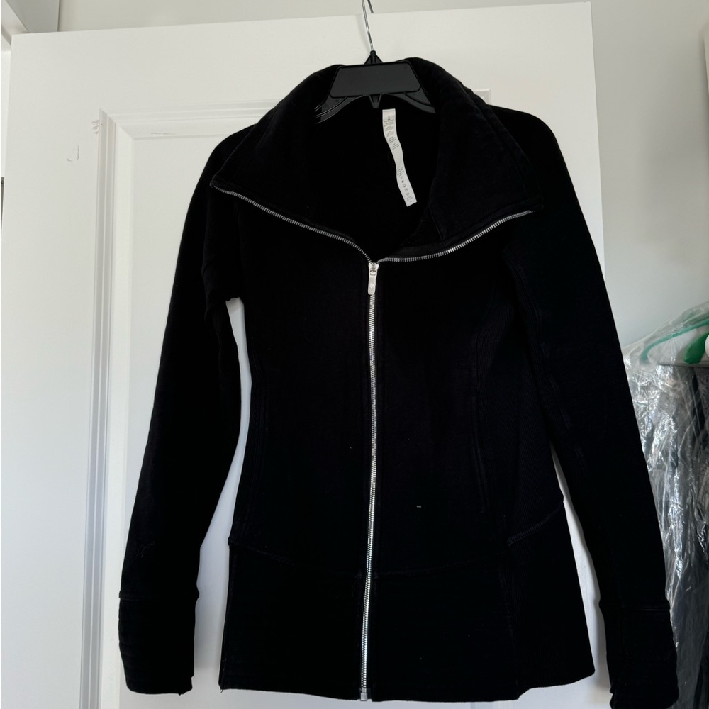 Lululemon long jacket